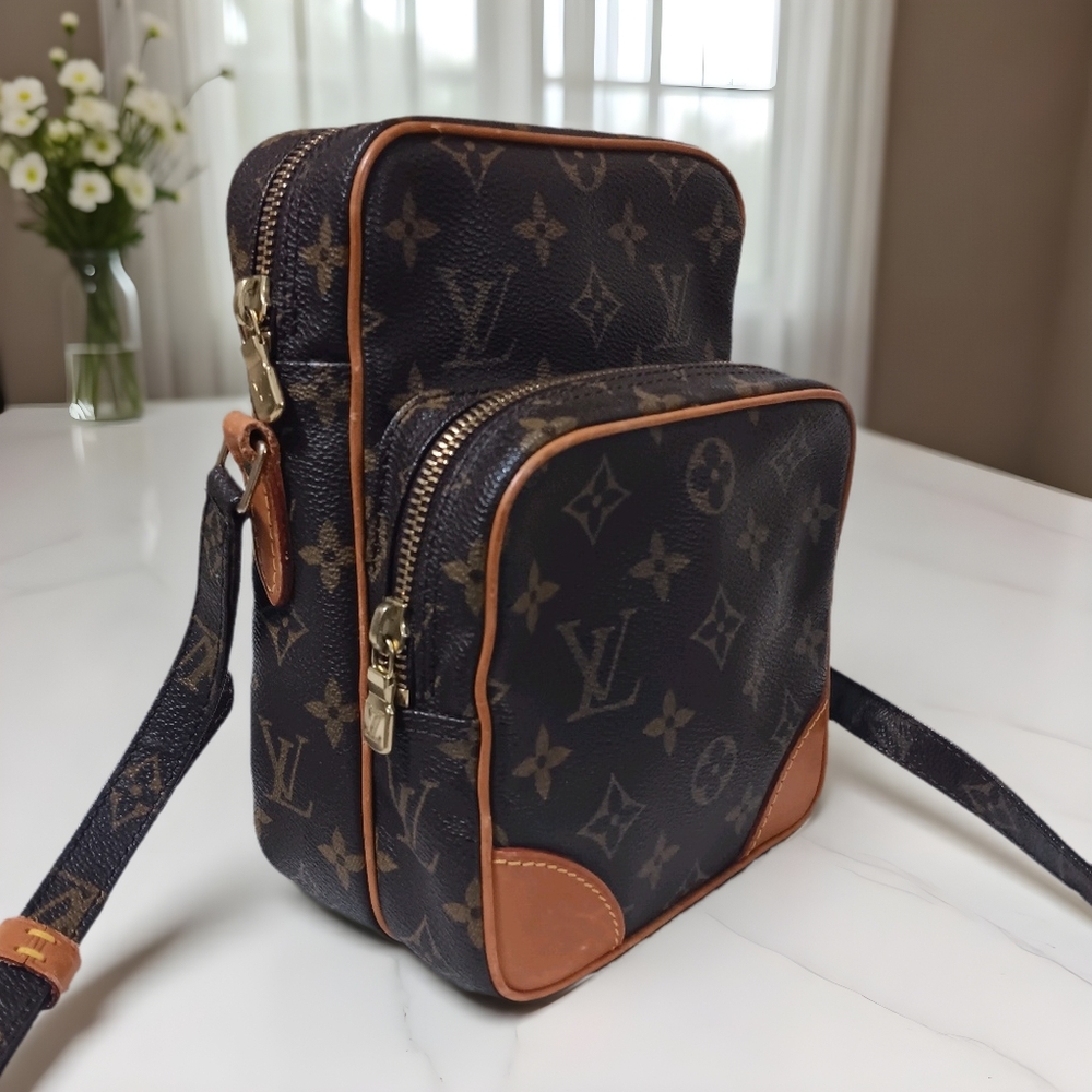 Louis Vuitton EUC Vintage Amazon Monogram Crossbody Bag - Year 1999 ✨ - Picture 7 of 14
